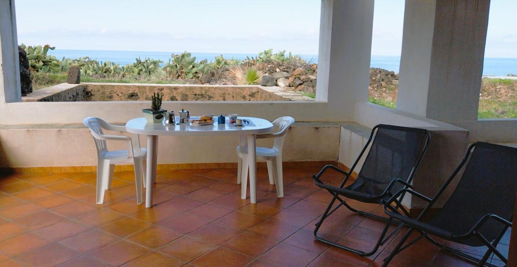 Elio&Mina - Appartamento Con Vista Mare Pantelleria Dış mekan fotoğraf
